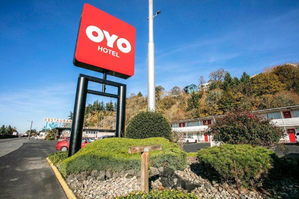 Oyo Hotel Kalama Exterior photo